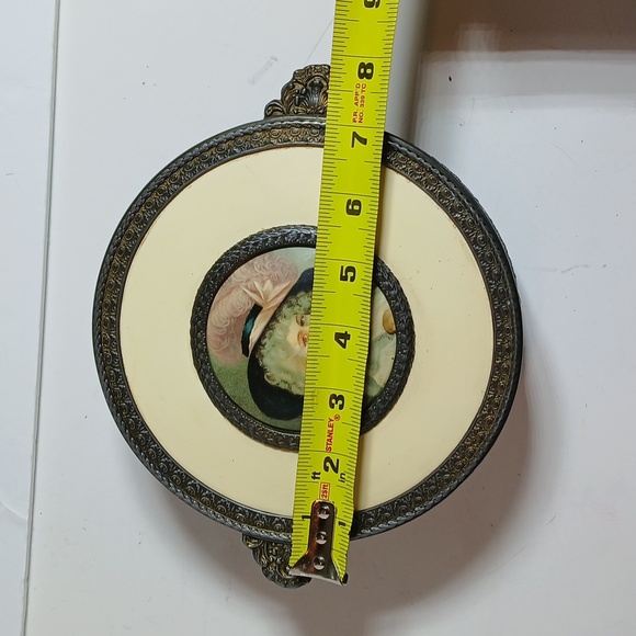 🌹 Vintage PNCW Bronze Miniature Portrait Trinket Jewelry Dresser Box Victorian - Picture 11 of 12